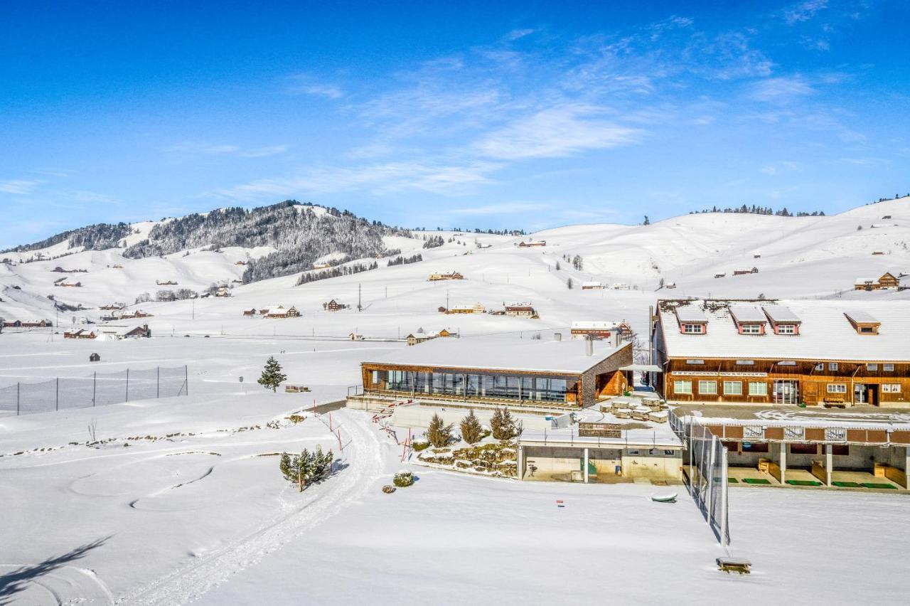 Swiss Mountain Golf-Restaurant Gonten Dış mekan fotoğraf