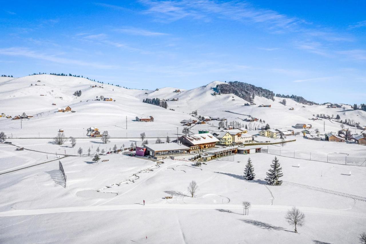 Swiss Mountain Golf-Restaurant Gonten Dış mekan fotoğraf